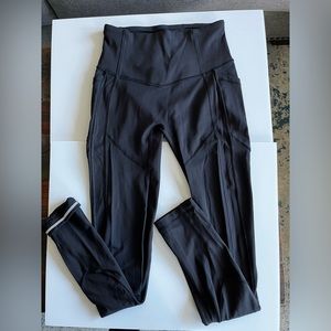Lululemon All The Right Places Tight 28” Sz 4 Black